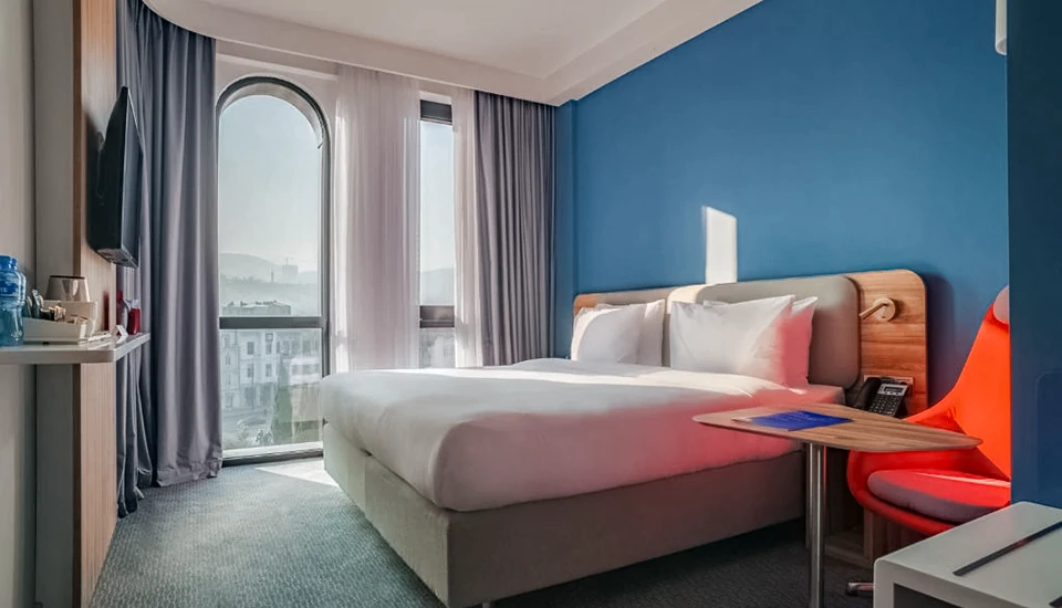 هتل هالیدی این اکسپرس تفلیس